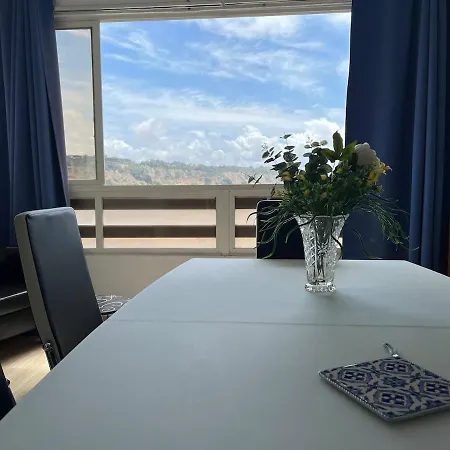 2 Bedroom In Caparica By The