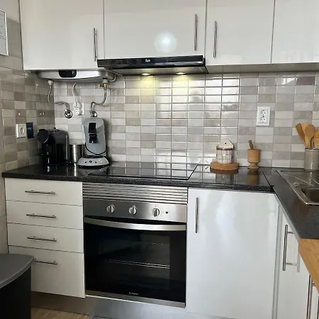 2 Bedroom In Caparica By The