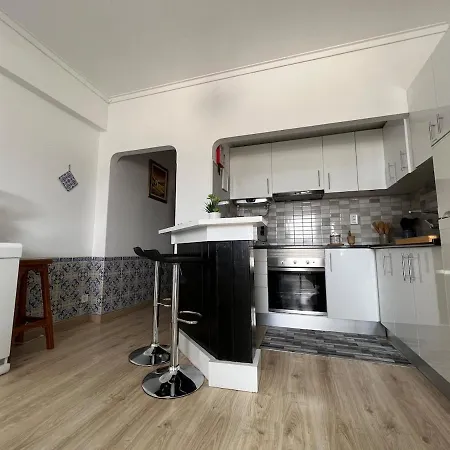 2 Bedroom In Caparica By The アパート コスタ・ダ・カパリカ