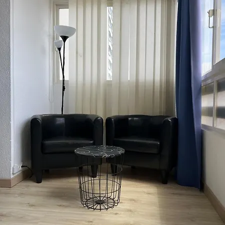 2 Bedroom In Caparica By The *