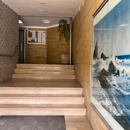 Apartment 2 Bedroom In Caparica By The