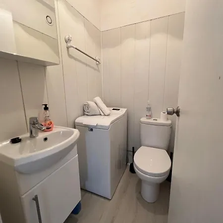 アパート 2 Bedroom In Caparica By The *
